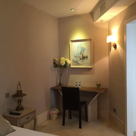 Casa de hóspedes Suites 3*